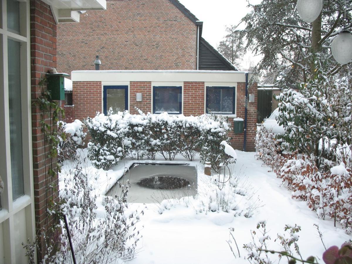 Bed and Breakfast De Krasse Man Edam Exterior foto